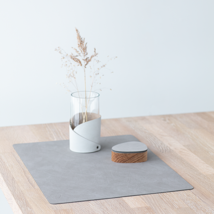 LIND DNA Table Mat Square 35x45cm Light Grey